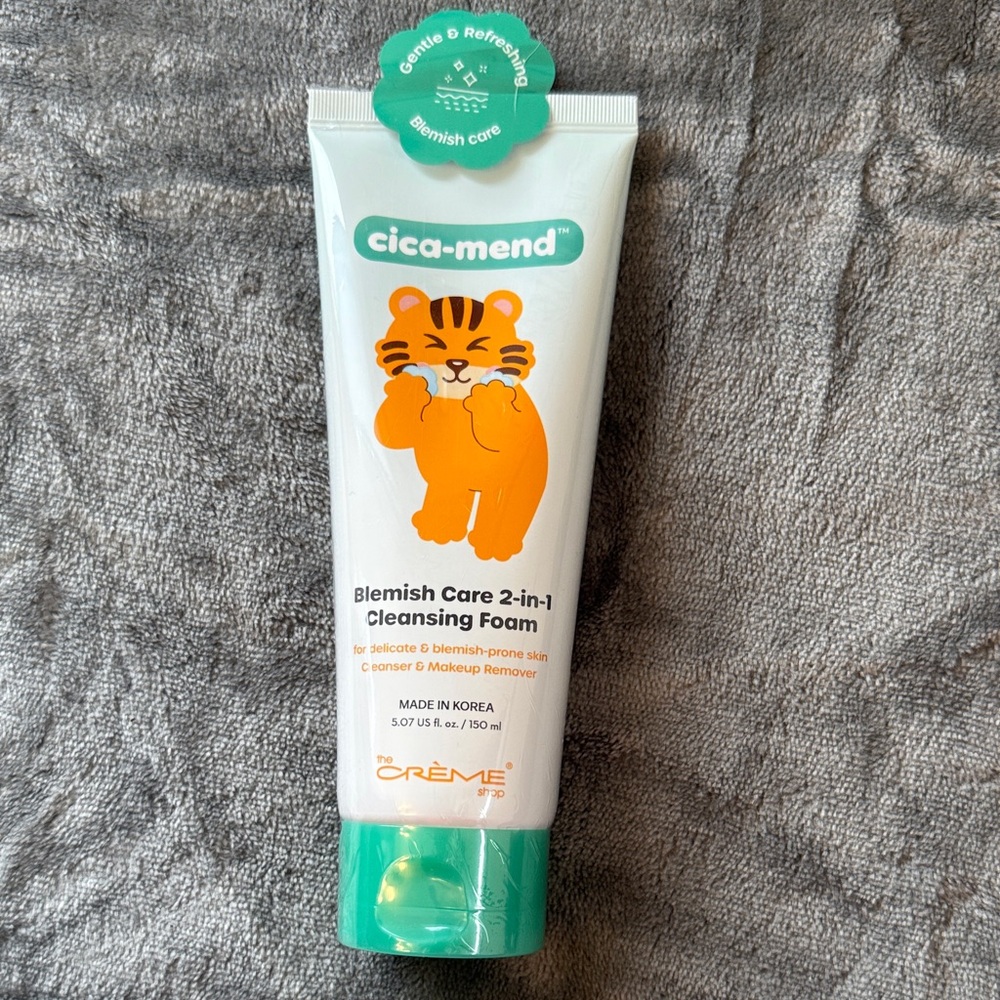 The Crème Shop Blemish Care 2-in-1 Cleansing Foam - 5.07 oz Made in Korea